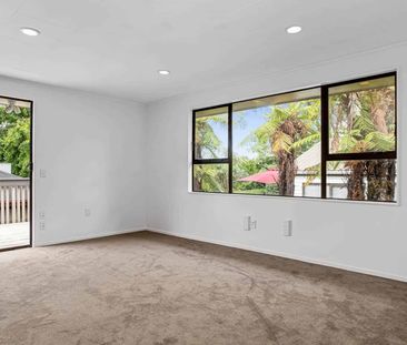 Comfortable Living in a Fantastic Location - Photo 1