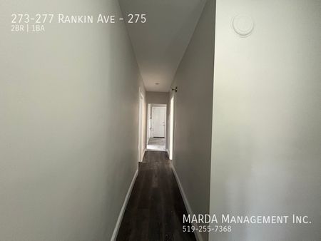 MODERN LIVING IN A NEWLY RENOVATED 2BEDROOM/1BATH UNIT+ UTILITIES - Photo 5