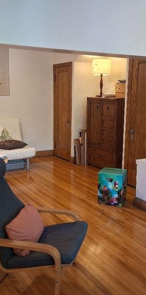 4 1/2 au rez-de-chaussée avec cour privée - Photo 1