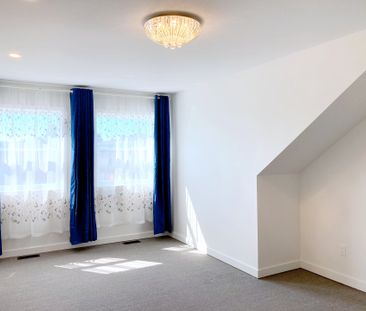 Av. des Frênes, H9R 0E7, Pointe-Claire - Photo 3