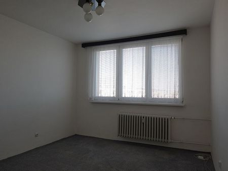 Pronájem bytu 2+1 55 m² - Fotografie 2