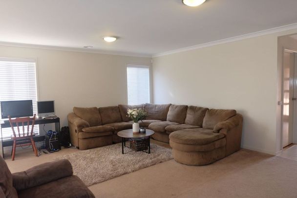 SPACIOUS FAMILY LIVING - Photo 1