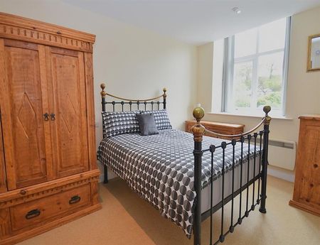 2 Bedroom Apartment Available Arranging tenancy - Photo 3