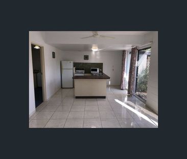 2/89 Horseshoe Bay Road, Bowen, Qld 4805 - Photo 1