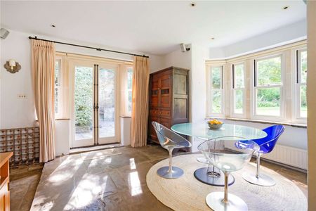 Charming three bedroom cottage - Photo 4