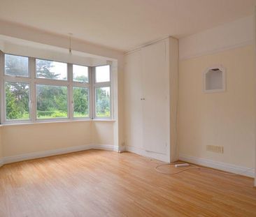 2 bedroom maisonette to rent - Photo 2