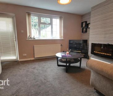 2 bedroom semi-detached house to rent - Photo 2