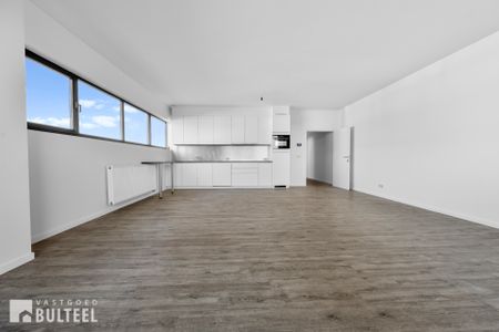 Instapklaar en energiezuinig appartement met ruim terras! - Photo 5