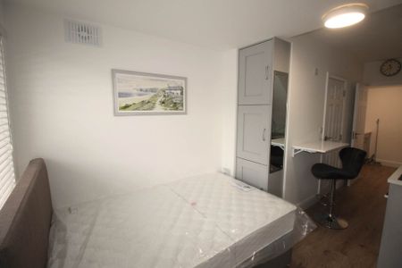 Westbury Grove, Wilton - Photo 4