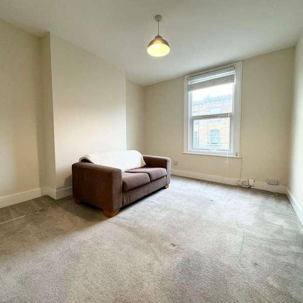 Hornsey Road, Archway, N19 - Photo 1