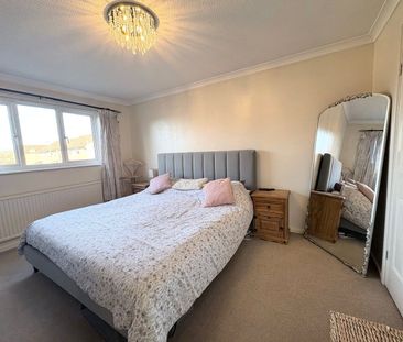 Pykes Close, Abingdon, Oxfordshire, OX14 - Photo 5