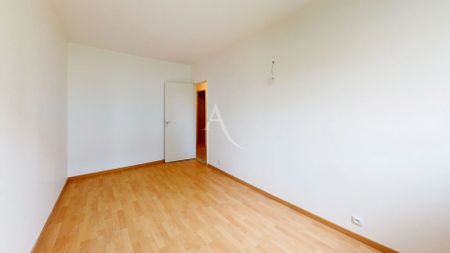 Location Appartement 3 pièces 62m² - Photo 4