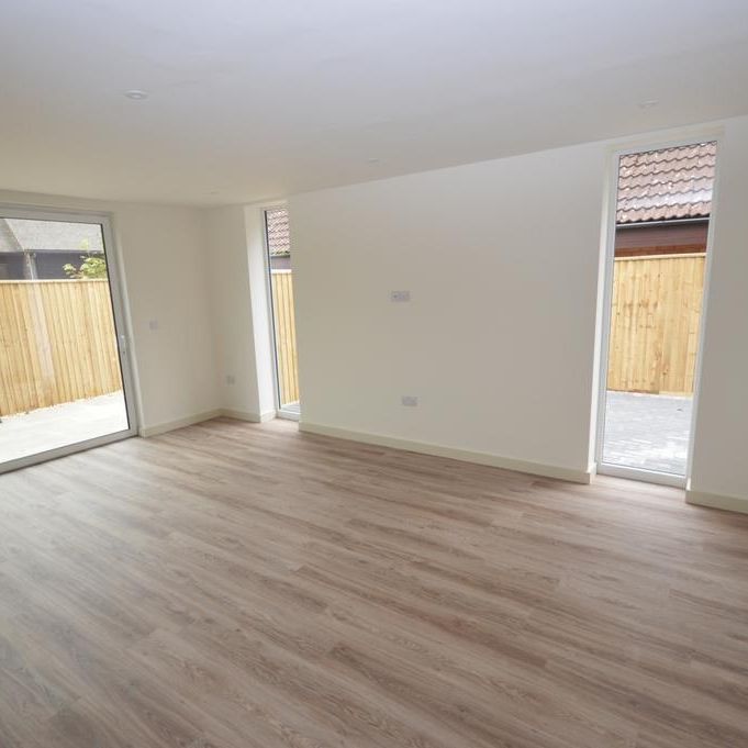 3 bedroom detached house to rent - Photo 1