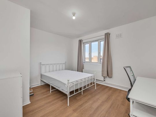 New flat with great transport links Room C - Photo 1