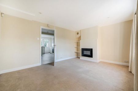 2 bedroom terraced house to rent - Photo 2