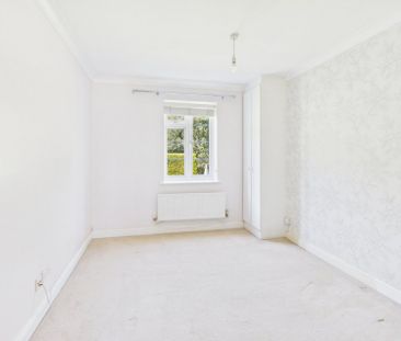 Seven Hills Road, Iver, Buckinghamshire,SL0 - Photo 2