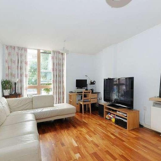 Cassilis Road, E14 - Photo 1