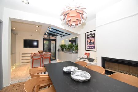 2 bedroom house to rent - Photo 2