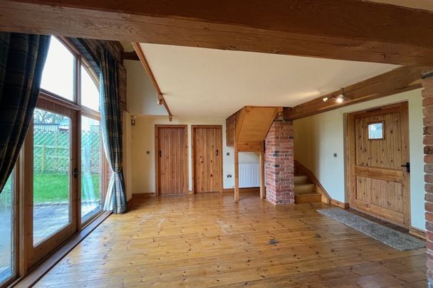 Cherry Lane - Photo 1