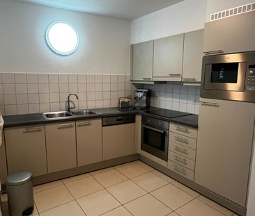Ruim appartement te huur in centrum Wevelgem met garage, twee slaap... - Photo 3