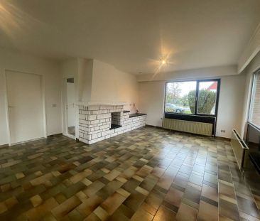 Instapklare woning met 3 slaapkamers, mooie tuin en garage te Retie! - Photo 2