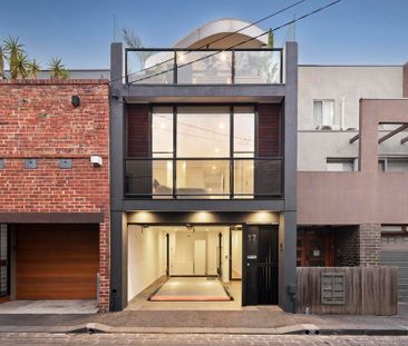 Three Levels of Lifestyle Living in the Heart of Carlton - Photo 2