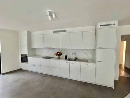 Mooi nieuwbouwappartement met tuin, terras en 2 slaapkamers in Kalken - Foto 3