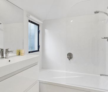 FURNISHED 2 Bedroom Apartment in the City - Photo 1