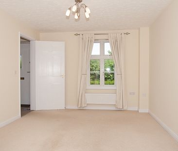 Usher Drive, Banbury - Photo 3