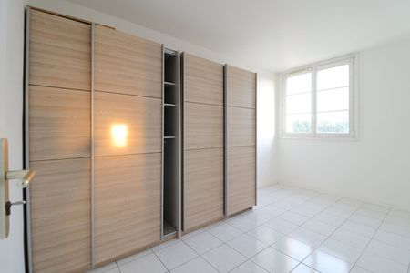 Appartement 3 pièces NON MEUBLE - Créteil - Photo 2