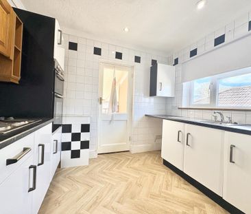 2 bedroom detached house to rent - Photo 4