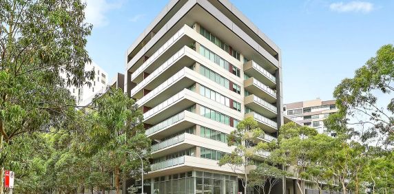 MGM MARTIN - TWO BEDROOM APARTMENT - Photo 2