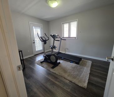 For Lease - 1813 Shelburne Street, Oshawa, Ontario - Photo 5