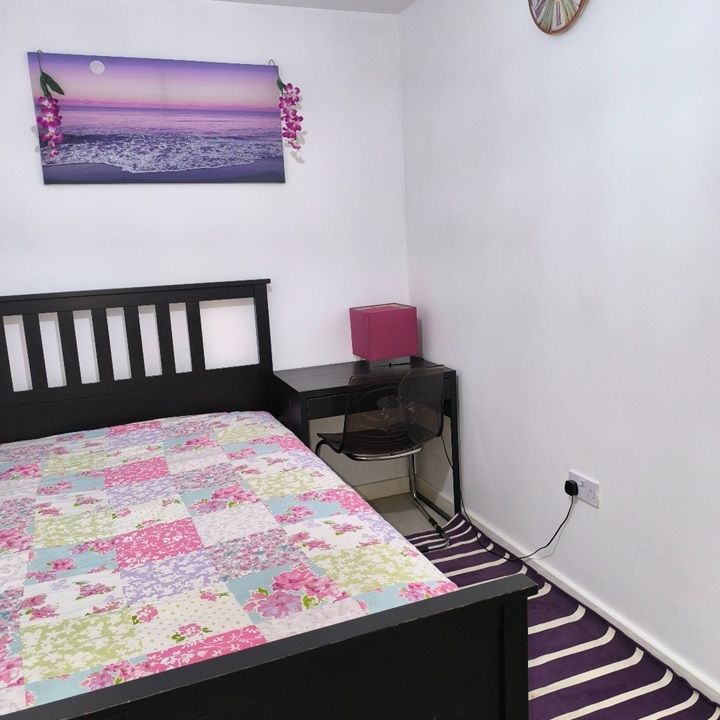 Room in a Shared House, Liverpool Street, M6 - Photo 1