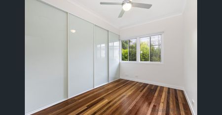 4 Bedroom Family Home - Photo 2