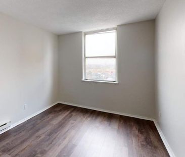 Two Bedroom Penthouse - Photo 2
