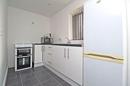 Park Street, Treforest, Pontypridd - Photo 2