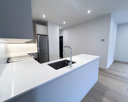 For Lease - 909 Castlefield Avenue Unit# 2, Toronto, Ontario - Photo 5