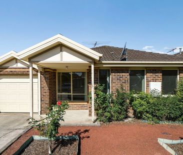 Easy Living in a Central Altona Meadows Location - Photo 3
