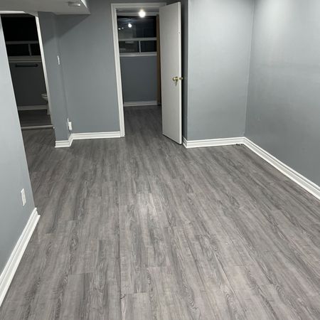 For Lease - 501 Lancelot Crescent Unit# Lower, Oshawa, Ontario - Photo 3