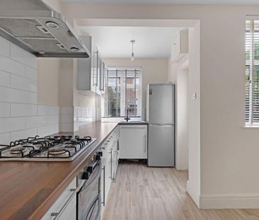 2 bedroom end of terrace house to rent - Photo 6