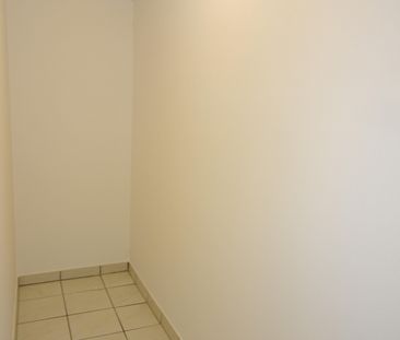 Attraktive 2,5 Raum- Souterrainwohnung ! - Foto 1