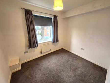 2 bedroom ground floor flat to rent - Photo 5