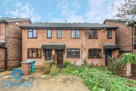 2 bed Mid Terraced House for Rent - Photo 4
