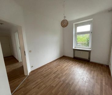 Gemütliche 3-Zimmer-Wohnung im Erdgeschoss mit Balkon! - Foto 6