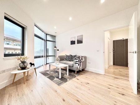 1 bedroom flat to rent - Photo 2