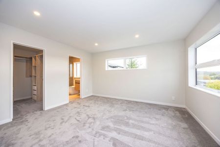 Three Beds Very Spacious Brand New Home - Photo 5