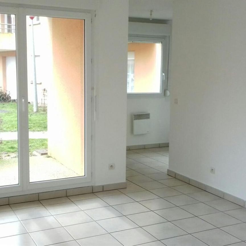 Location Appartement 1 pièce 30m² FECAMP 76400 - Photo 1