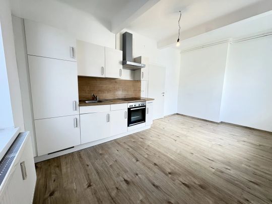 Sonnig, zentrumsnah, 2-Zimmer-Wohnung! - Foto 1