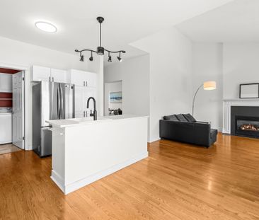 For Lease - 30 New Deighton Crescent, Barrhaven, Ontario - Photo 3